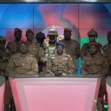 Ushtria e Burkina Fasos deklaron se ka marrë pushtetin