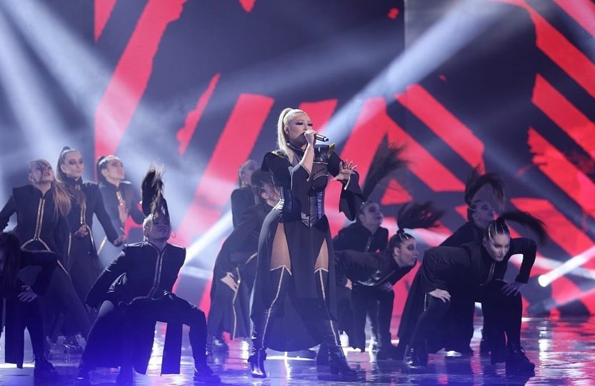 “Dua të shkaktoj polemika”, Ronela Hajati zbulon “sekretet” e performancës në Eurovision