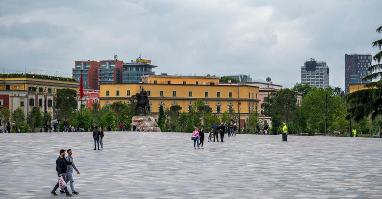 Omicron dhe ulja e mbrojtjes nga vaksina 3-fishojnë rastet pozitive me COVID gjatë festave