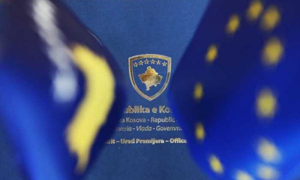 “Franca ka ndryshuar qasje”, në Kosovë ka optimizëm për liberalizimin e vizave