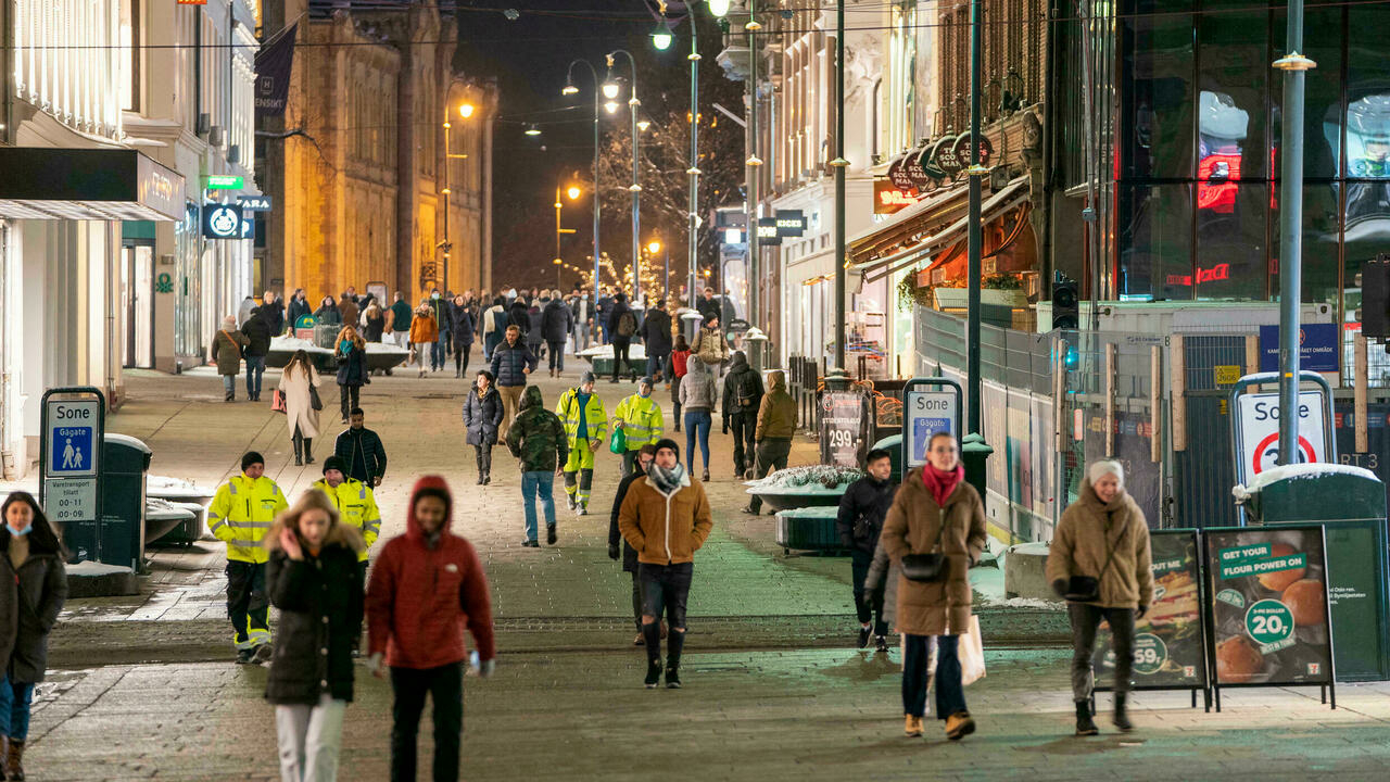 Norvegjia drejt “lirisë”, heq disa nga masat kufizuese anti Covid