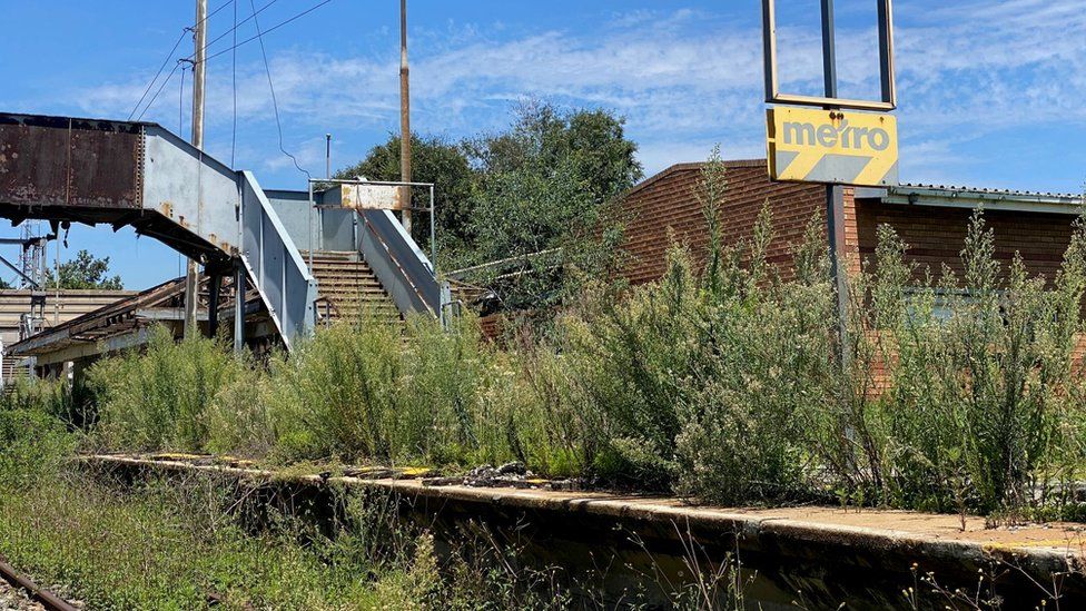Si hajdutët shkatërruan një pjesë të rrjetit hekurudhor të Afrikës së Jugut