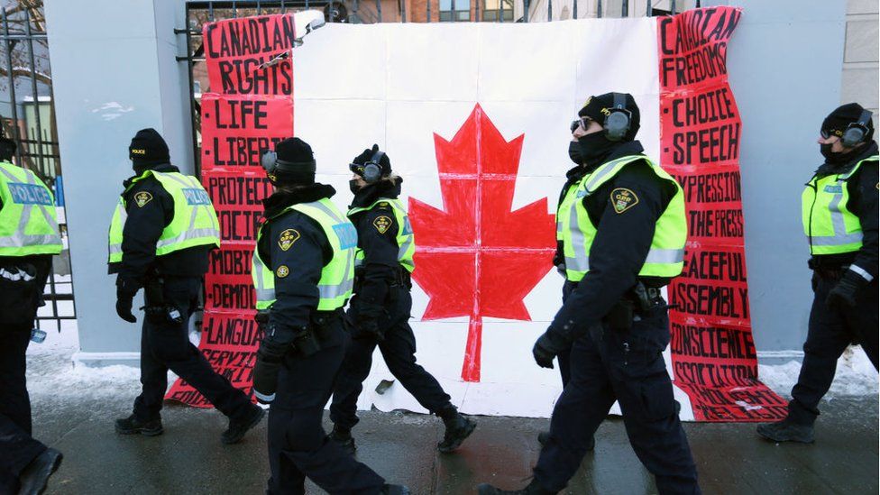 Vazhdojnë protestat kundër masa anti-covid në Kanada, disa të arrestuar