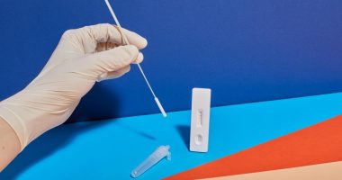 OBSH: Nënvarianti i Omicron nuk shkakton simptoma të rënda