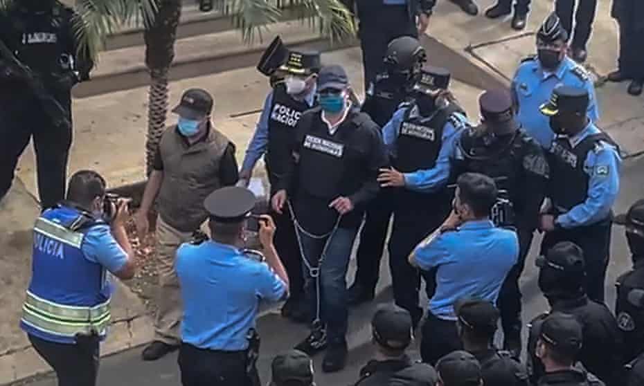 Policia arreston ish-udhëheqësin e Hondurasit me akuza për drogë