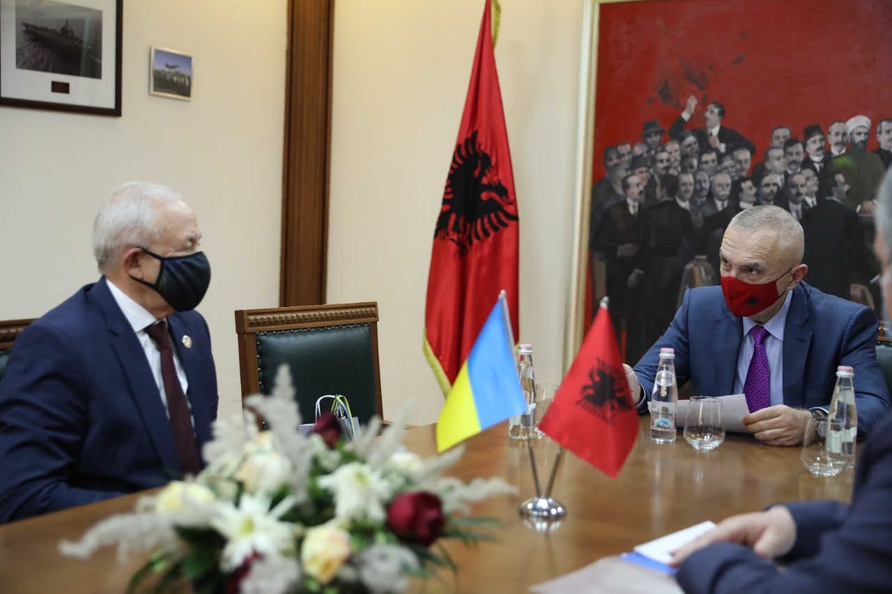 Meta takon ambasadorin e Ukrainës: Shqipëria në krahun tuaj