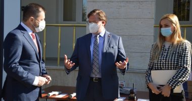 SHBA i dhuron Shqipërisë pajisje me vlerë 110 mijë dollarë: Do përdoren për sigurinë në burgje