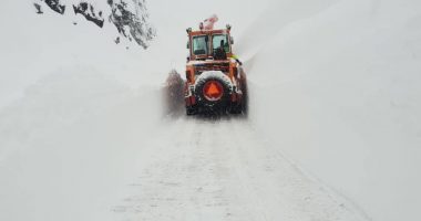Bie ortek në Qafë Thore, bllokohet rruga