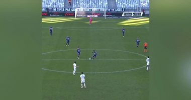 VIDEO/ Goli i vitit, por arbitri nuk i kishte rënë bilbilit dhe e anulon