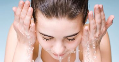 5 mënyra si të rigjeneroni lëkurën tuaj