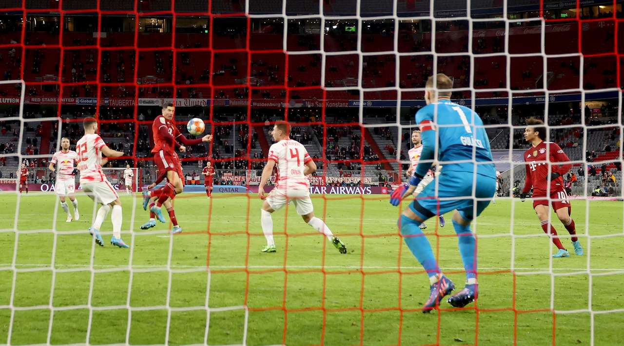 VIDEO/ Bayern Munich nuk ndalet, fiton me përmbysje ndaj Leipzig