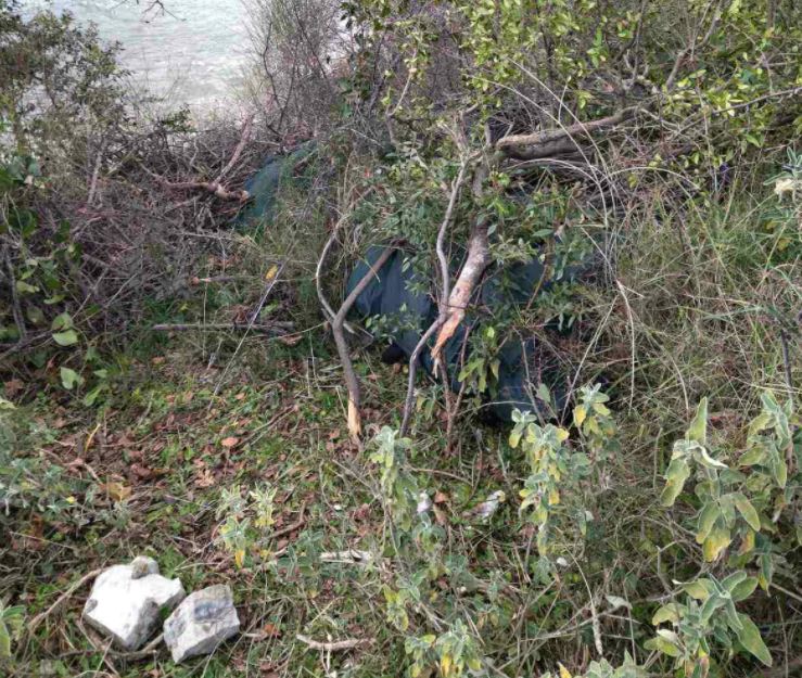 8 çanta me rreth 300 kg marijuanë kapen në kufirin greko-shqiptar në Igumenicë