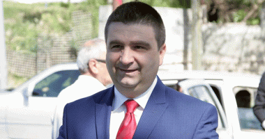 Vendoret/ Hapen kutitë e para në Fier, Armando Subashi kryeson me mbi 60%