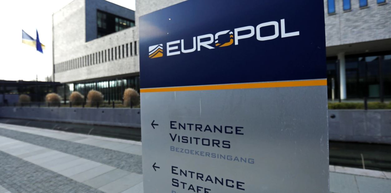 Europol godet grupin më të madh shqiptar të trafikut të kokainës, 45 të arrestuar në Spanjë dhe Belgjikë