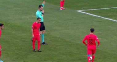 Video/ Gol nga goditja e dënimit, Kaçe spektakolar në Greqi