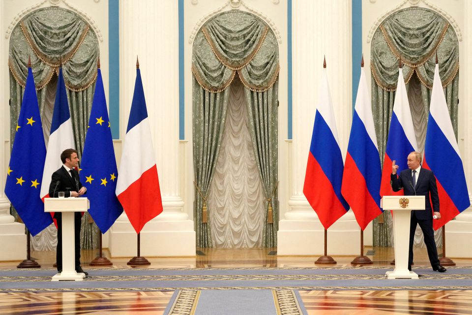 Putin flet me Macron, i shpjegon arsyet e nisjes së luftës në Ukrainë