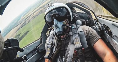 “Fantazma e Kievit”, avioni misterioz që po frikëson rusët: Shfaqet papritur, godet dhe zhdukët