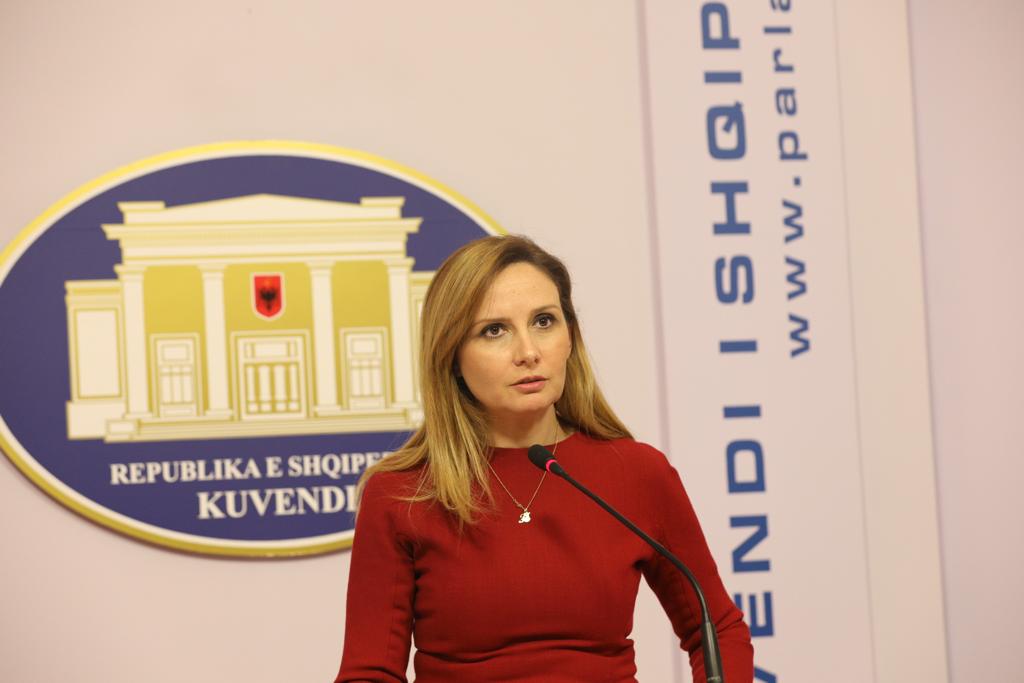 Tabaku zbulon shkeljet te inceneratorët: Skemë pastrimi parash dhe pagesa që kanë shkuar në duart e zyrtarëve