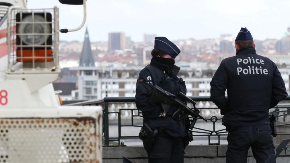 Belgjika arreston 13 persona për terrorizëm