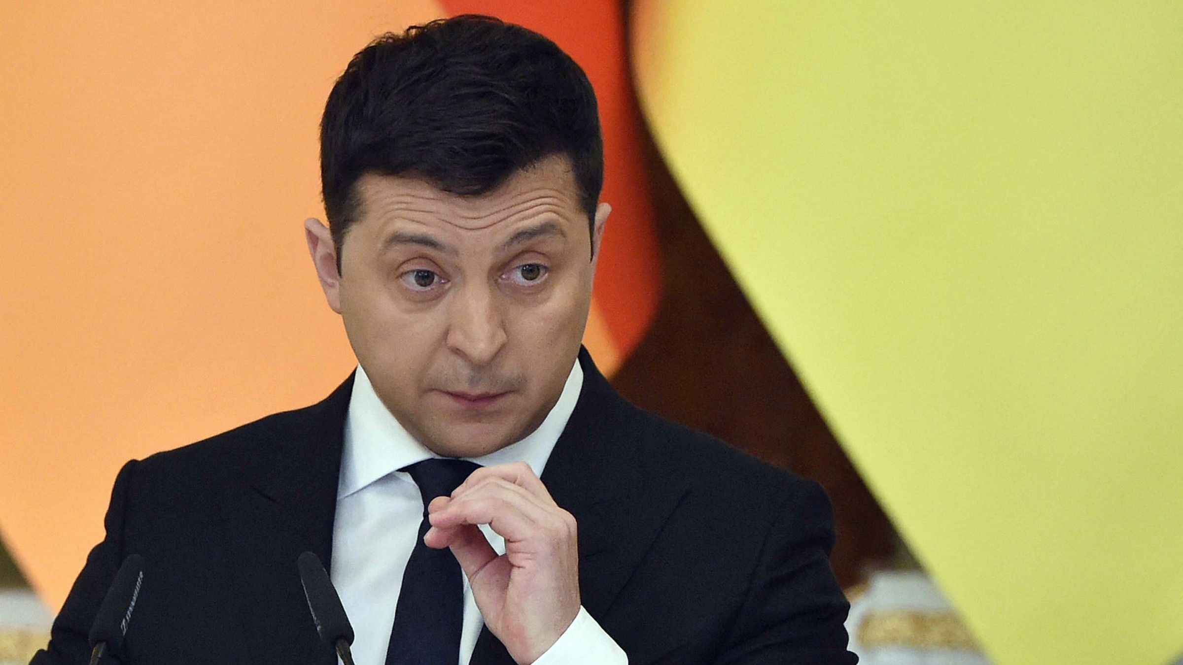 SHBA: I takon Zelenskyt të vendosë nëse do të largohet nga Ukraina për samitin e Mynihut