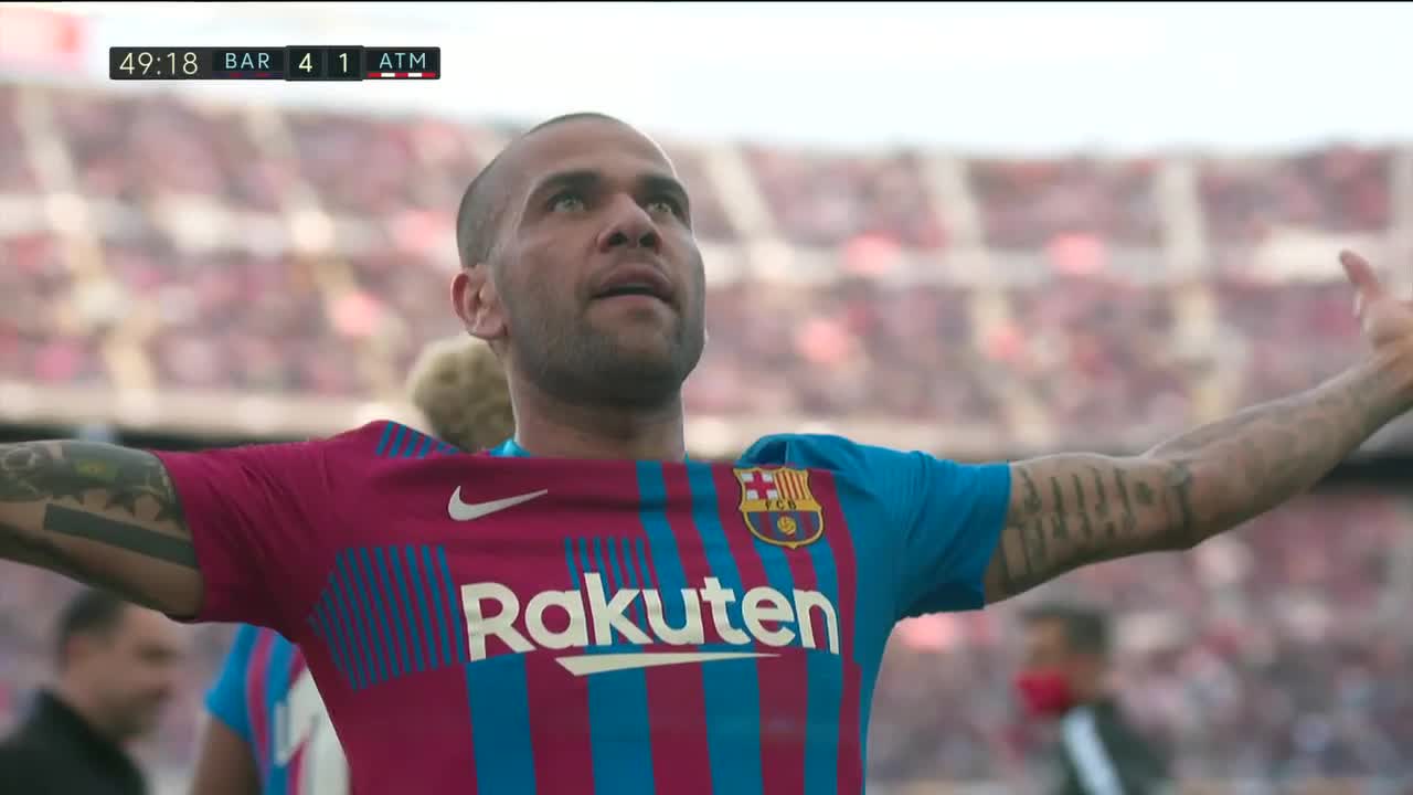 VIDEO/ Predhë nga Dani Alves, Barcelona ‘shpartallon’ Atleticon