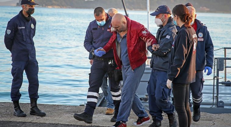 Zjarri në tragetin Greqi-Itali, dëshmitë e para të pasagjerëve: Përjetuam një makth