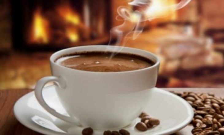Sa kafe duhet të pini në ditë që të mbroheni nga skleroza