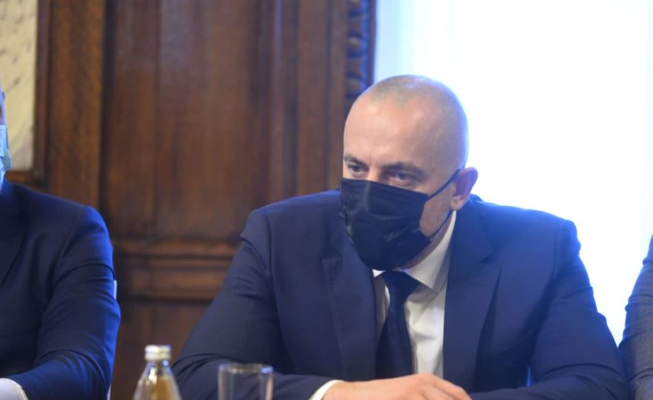 Radoiçiç dyshohet se frikësoi dëshmitarët në rastin “Brezovica”