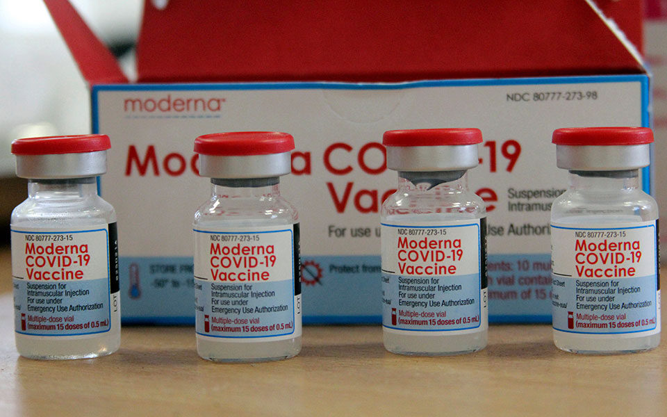 Moderna: Vaksina e zakonshme e Covid dhe gripit gati në gusht 2023
