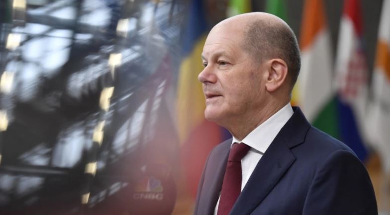 Scholz : BE-ja është gati për sanksione nëse Rusia pushton Ukrainën