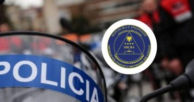 Arrestohet polici në Tiranë, shtyu të miturin t’i vjedhë monopatinën një gruaje dhe e fshehu në makinë