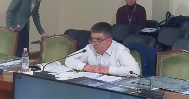 “Problemi i mbetjeve përtej bashkive”, Subashi përplaset me Tabakun: Tërhiqe atë që the