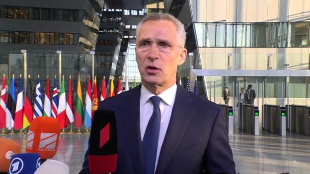 Lufta në Ukrainë, Stoltenberg: Hapi i parë është dyfishimi i pranisë ushtarakë në Europën Lindore