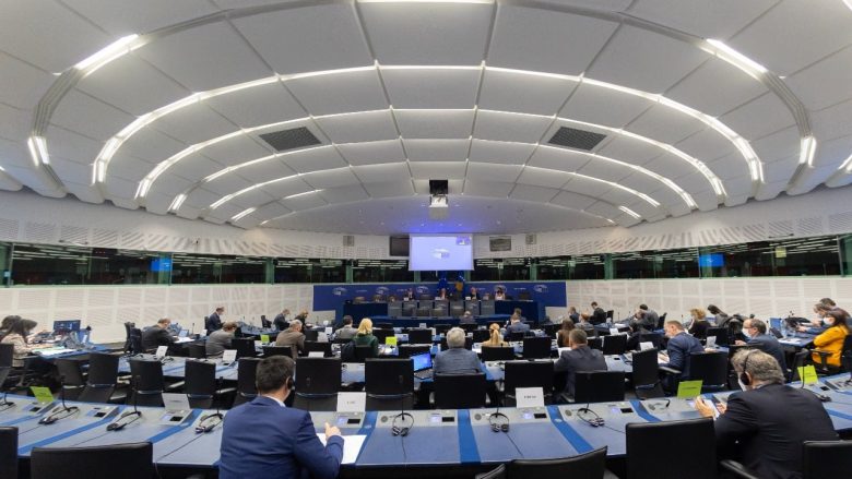 Kosova kërkon heqjen e vizave në Parlamentin Evropian