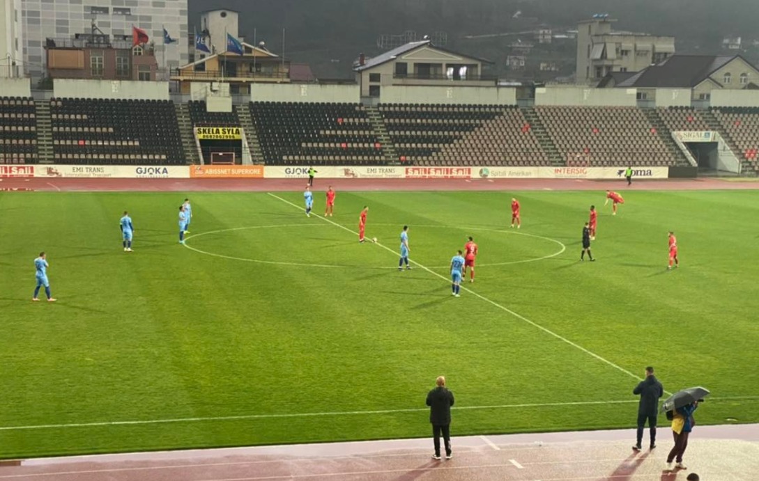 Ndahet në paqe gjysmëfinalja Partizani-Vllaznia, bileta e finales pritet në ndeshjen e kthimit