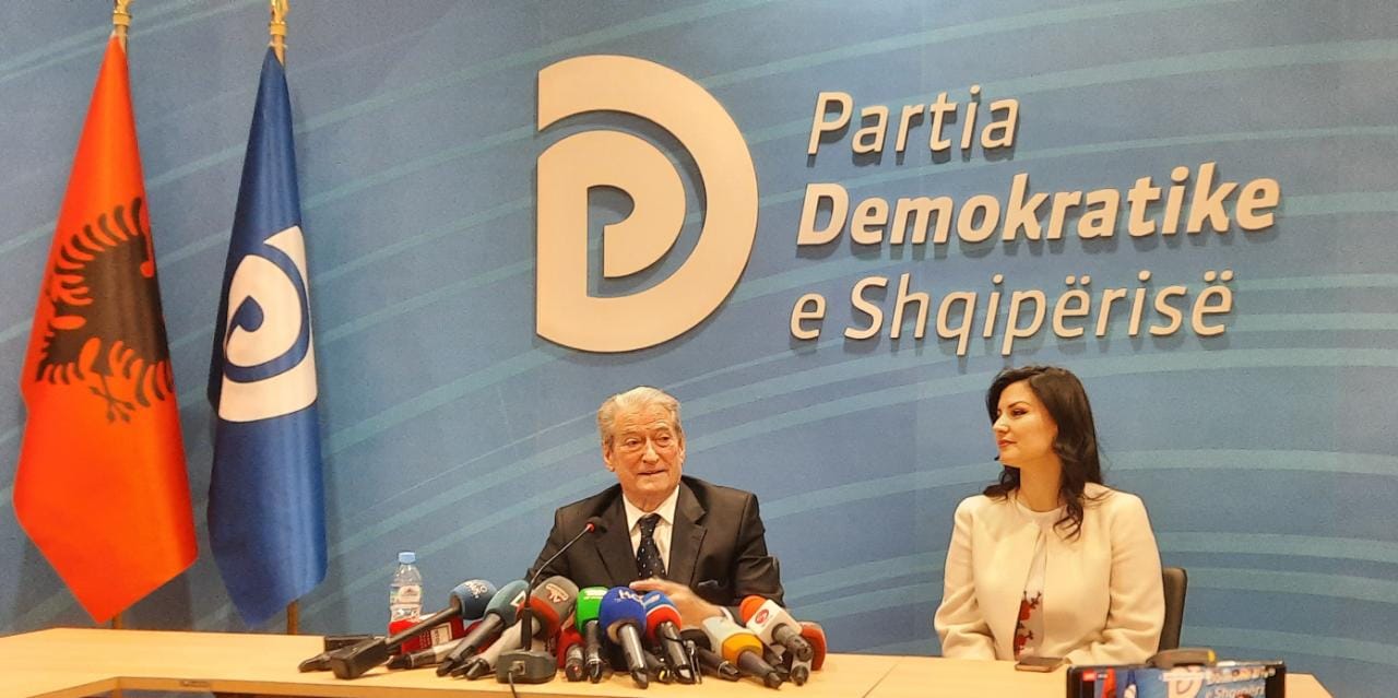 Gjykata miratoi “11 Dhjetorin”, Berisha: Sot PD, parti e gjithë demokratëve, prej saj s’ka të larguar