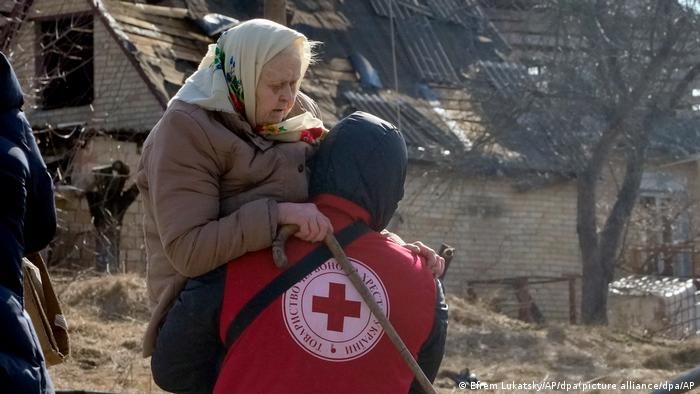 Evakuimet në Ukrainë të ngadalësuara