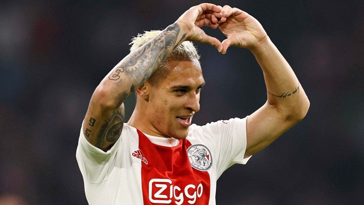 “Dua të largohem nga Ajax”, Antony: Klubi refuzoi një nga ofertat më të mëdha për një lojtar të Eredivisie