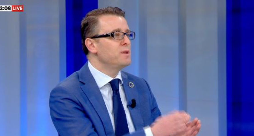 Rising oil prices, expert: We have consumed reserves, 2022 an even gloomier year