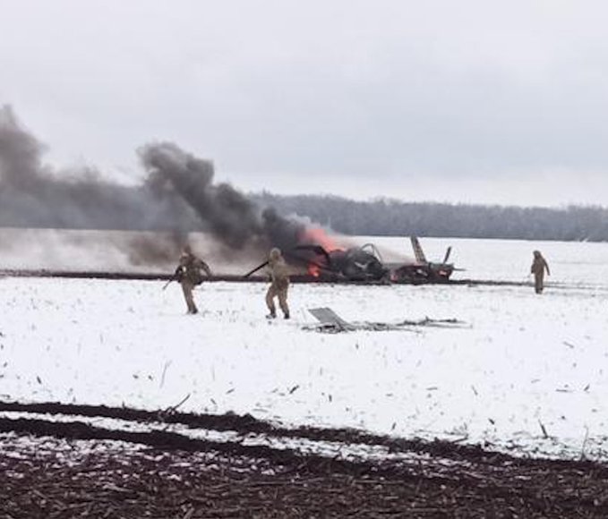 Në vetëm pak orë, ukrainasit “shkrumbojnë” avionët luftarak rusë