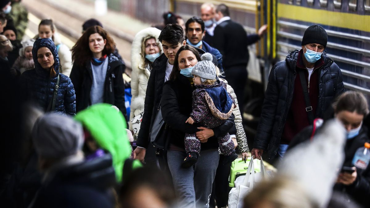 SHBA hap dyert për ukrainasit, planifikon të pranojnë deri në 100 mijë refugjatë