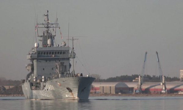 Rusia mund të mos ndalet në Ukrainë, NATO mbron pikën e dobët: 5 luftanije gjermane drejt Letonisë