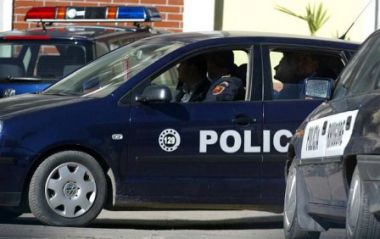 Policia: Gazetarët futen në pronën e durrsakut, pretendojnë se janë fyer nga pronari