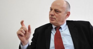 Ish-kryeministri i Kosovës: Vulini s’guxon të hyjë me ushtri në Kosovë