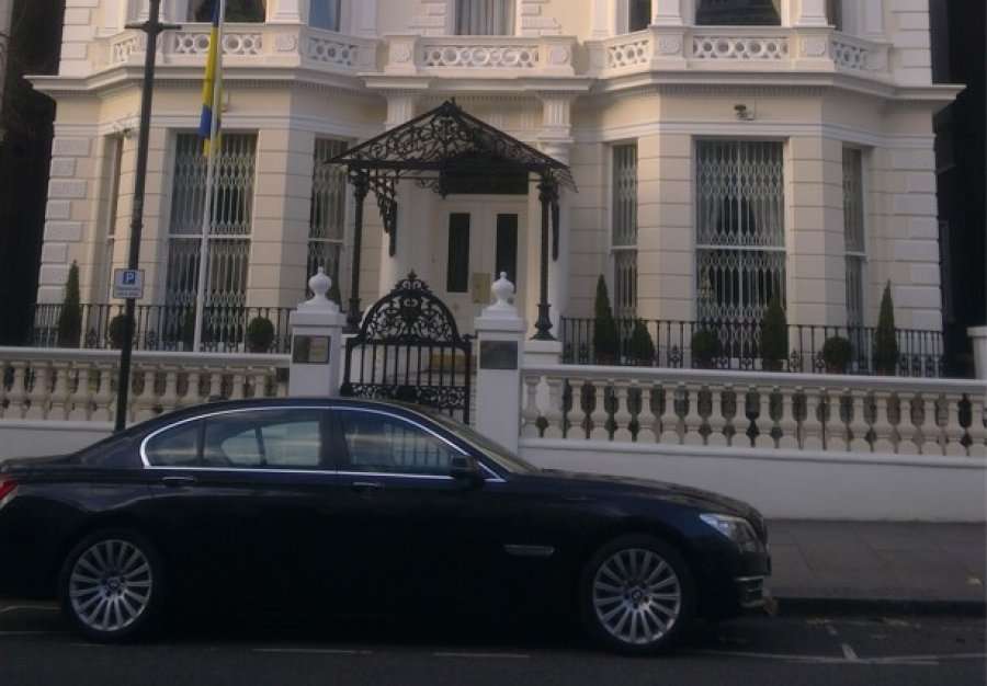 Ambasada e Ukrainës në Britani goditet nga sulmet kibernetike