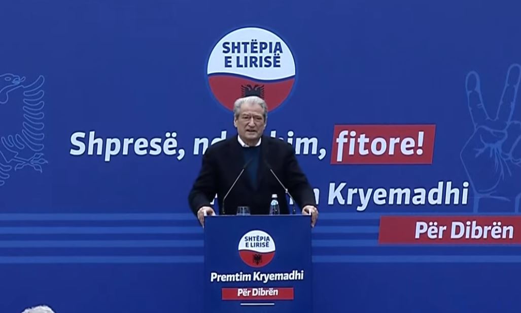 “Në çdo fis ka një ashtu…”, Berisha ironizon Bashën nga Dibra