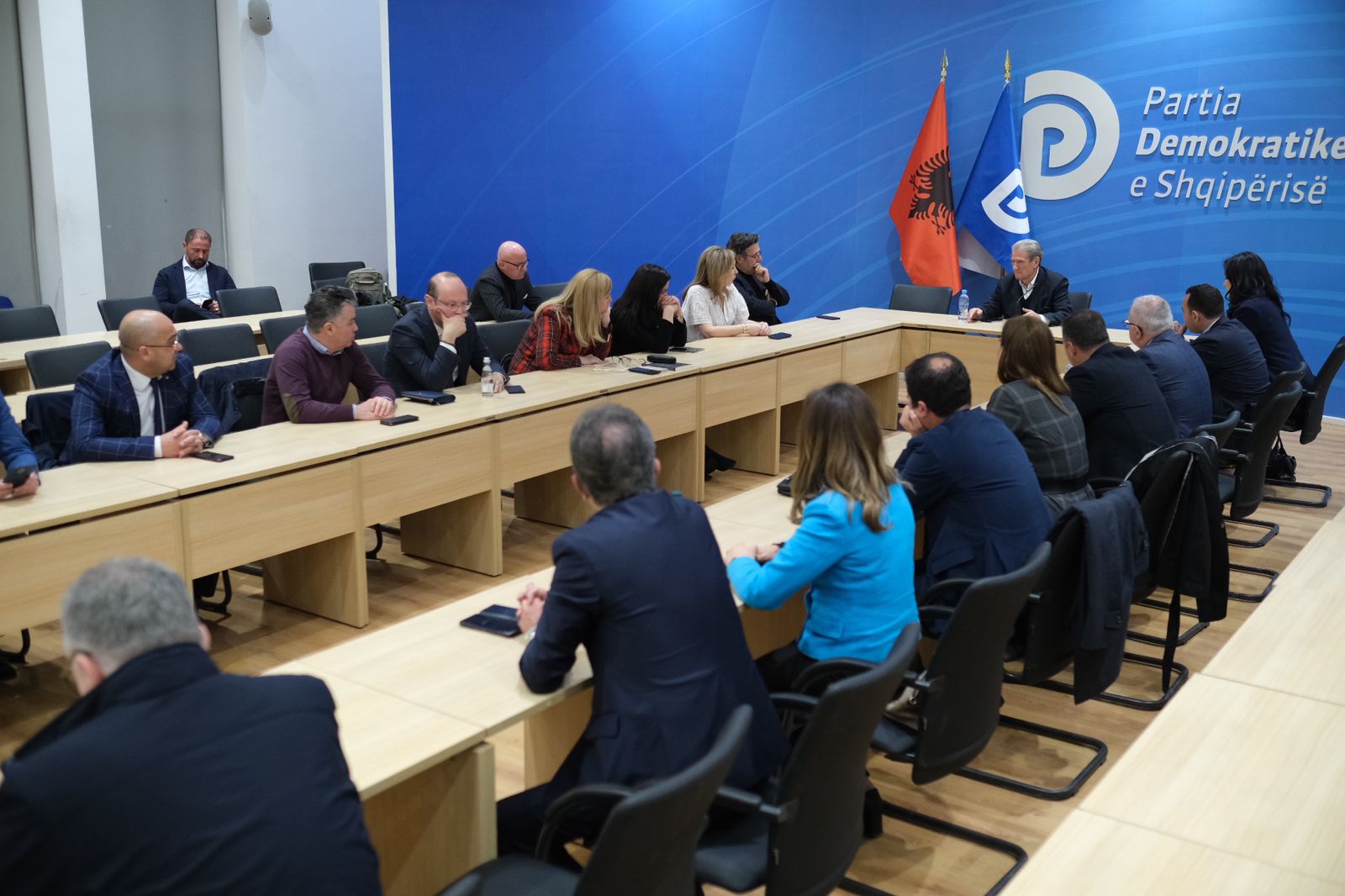Presidenti i ri, Grupi Parlamentar i PD reagon ndaj Berishës: Je i përjashtuar, mos fol në emrin tonë