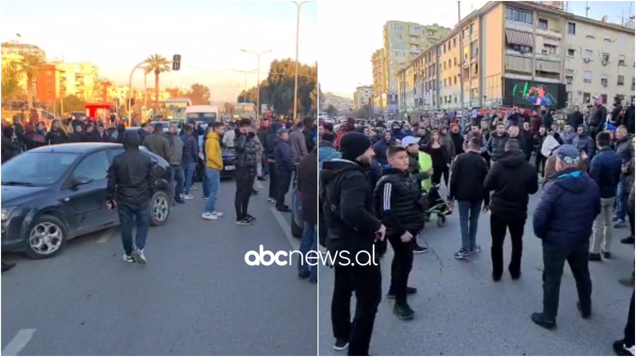 VIDEO/ Shqipëria në protestë kundër rritjes së çmimeve, durrsakët bllokojnë rrugën