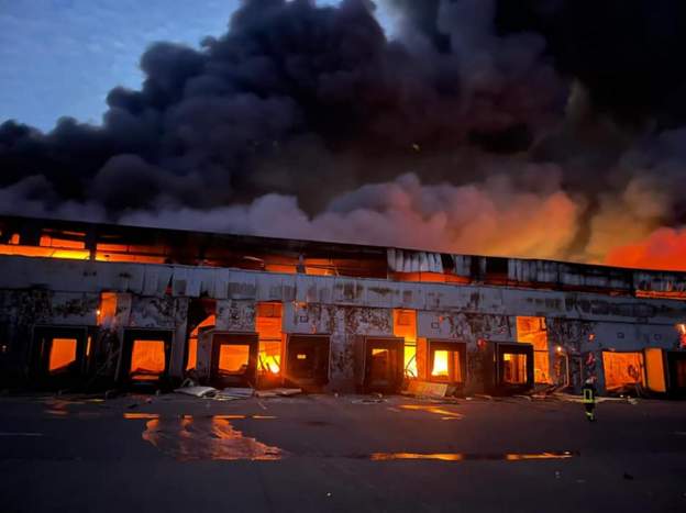 Rinisin shpërthimet në Kiev, bombardime në disa qytete të tjera