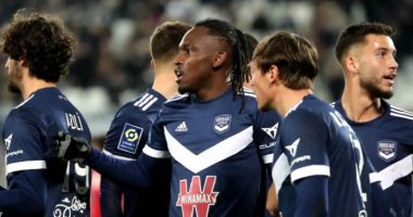 Plas te Bordeaux,  shoku i vjedh këpucët dhe i shet në internet